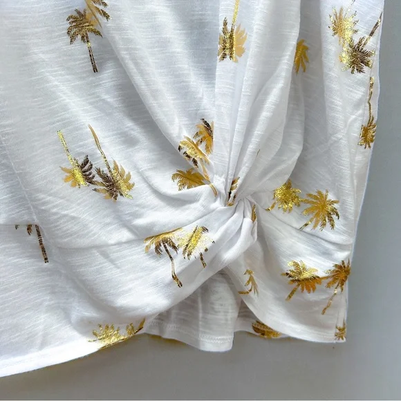 NWT! TORRID gold foil palm tree print skin tee, 2X. - Picture 7 of 9